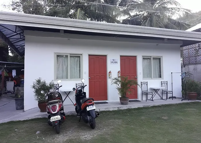 Anton's Resort 2*